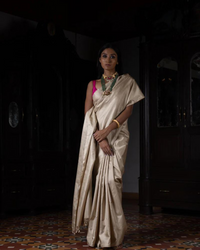 'Billori Anchal' Gulabi Geometric Benarasi Handloom Sari