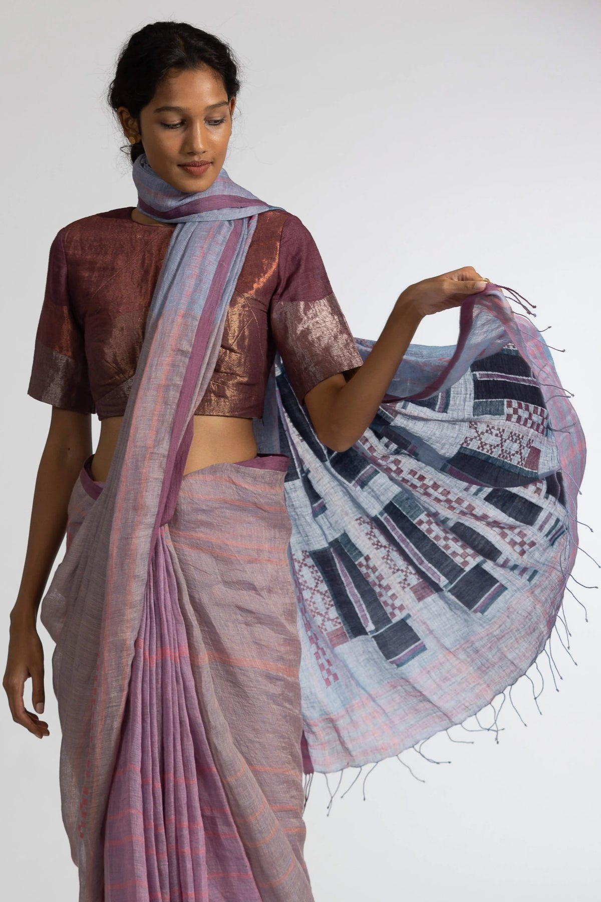 Raaje Jamdani Linen Handloom Sari