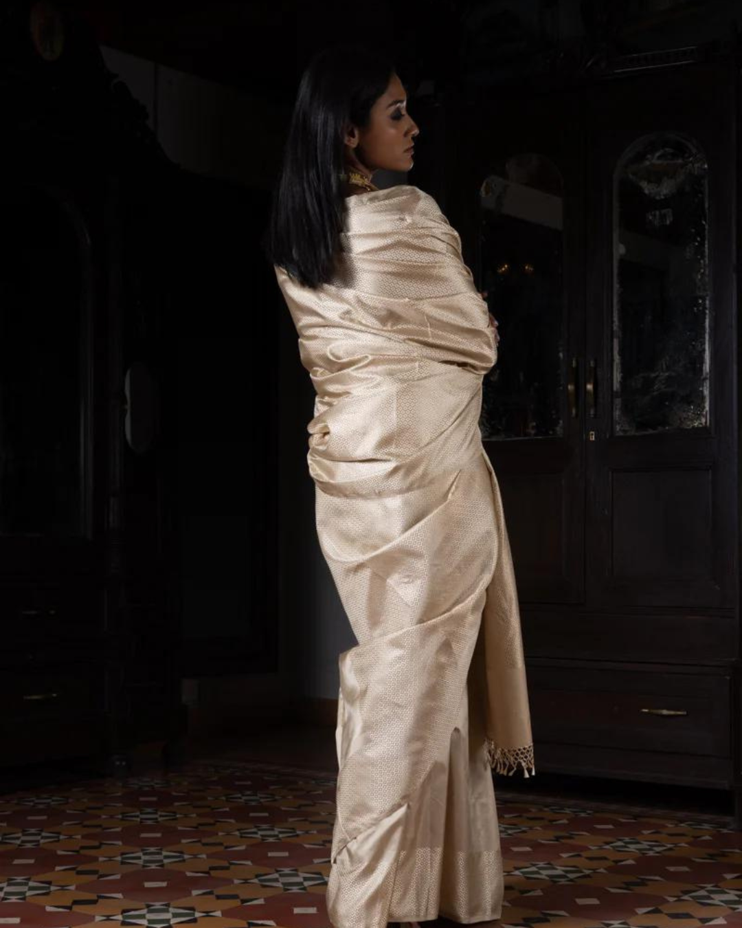 'Billori Anchal' Gulabi Geometric Benarasi Handloom Sari