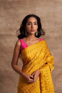 'Peeli Marmari' Tanchoi Benarasi Handloom Sari