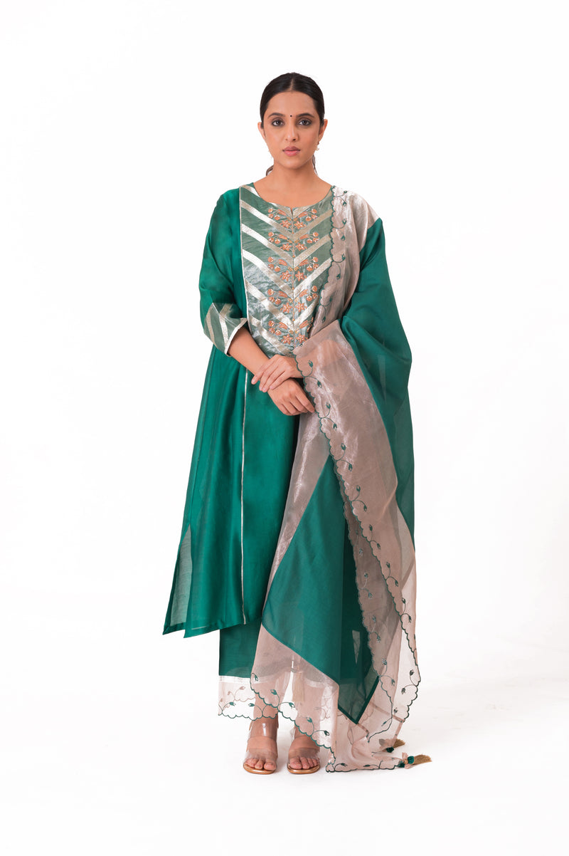 LILA - Emerald Green - Banarasi Yoke Kurta Set