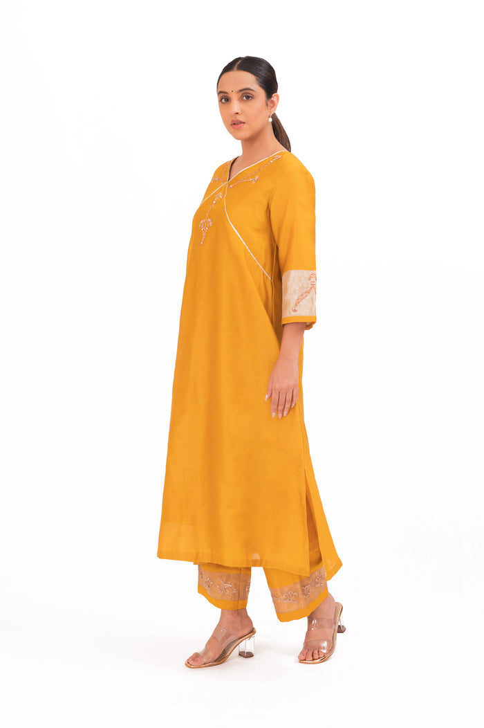 LILA - Golden Yellow - V neckline Kurta Set