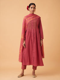 Spice Pintuck Kurta Set